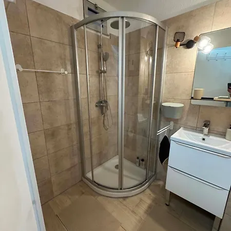 Air-conditioned - Apartment